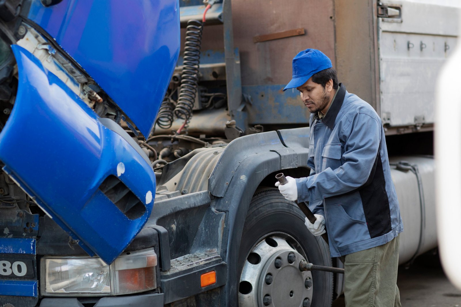truck mechanic